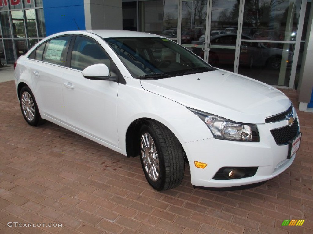 2013 Cruze ECO - Summit White / Medium Titanium photo #12
