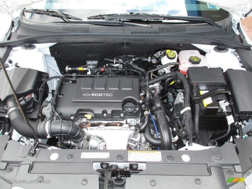 2013 Chevrolet Cruze ECO Engine Photos