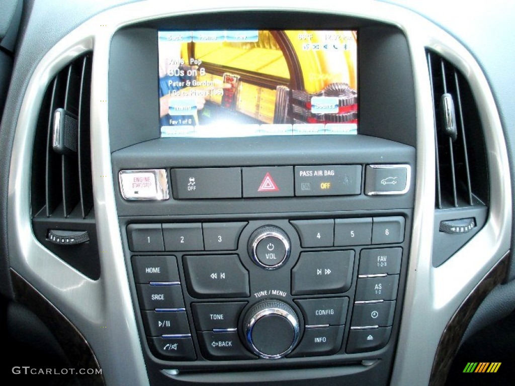 2013 Buick Verano Premium Controls Photo #80185672