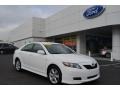 Super White - Camry SE Photo No. 1