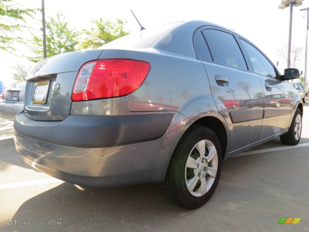 2006 Rio Sedan - Olive Gray / Beige photo #3