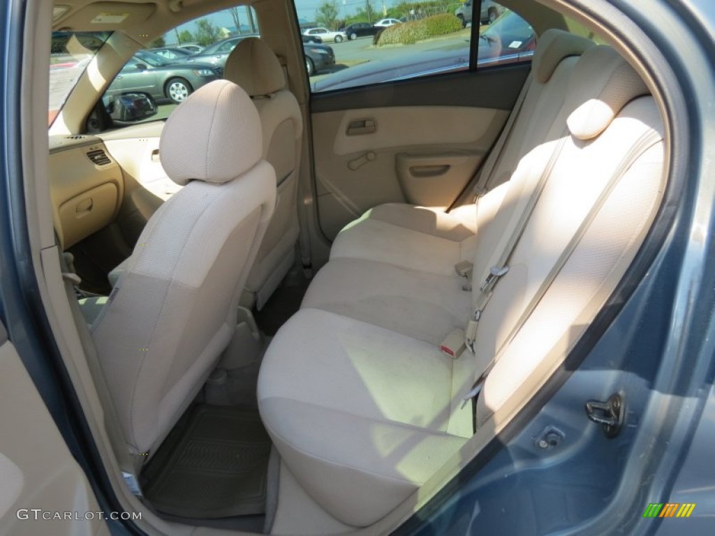 Beige Interior 2006 Kia Rio Sedan Photo #80186183
