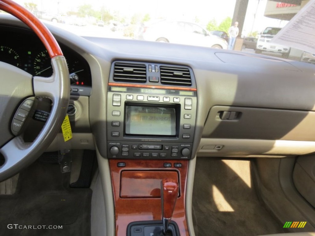 1999 Lexus LS 400 Controls Photo #80186956