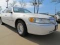 1998 Vibrant White Lincoln Town Car Signature  photo #4