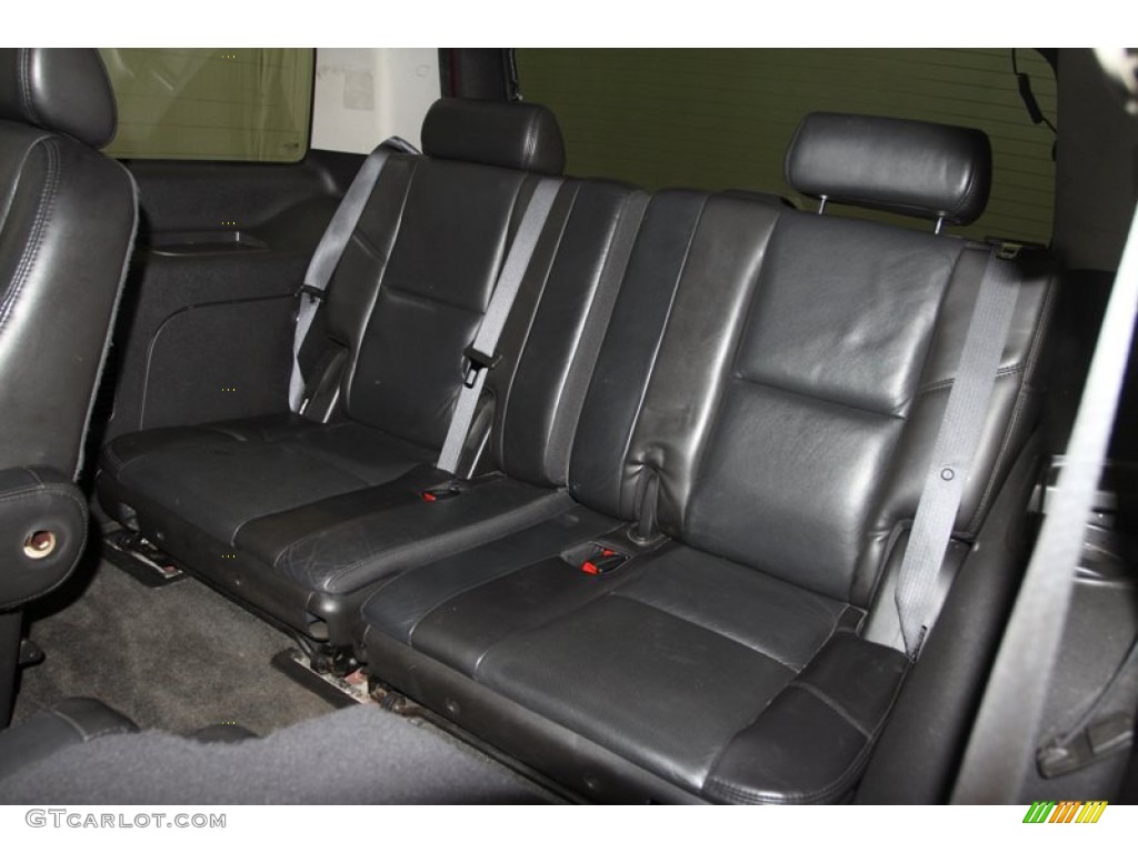 2007 Cadillac Escalade AWD Rear Seat Photos