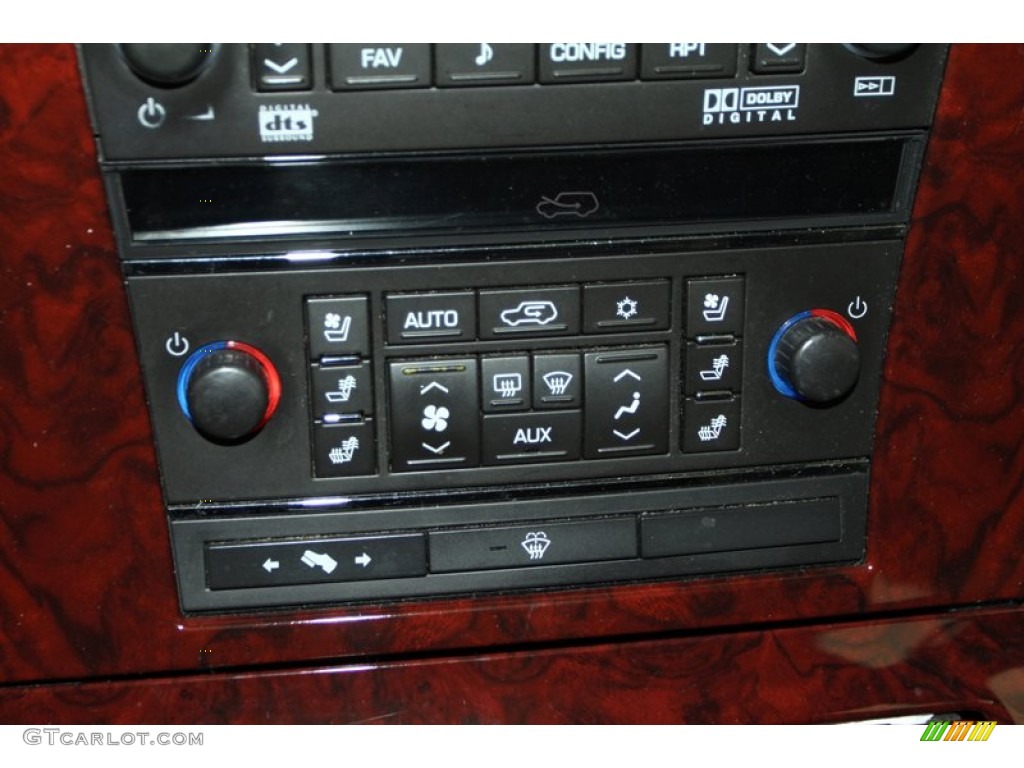 2007 Cadillac Escalade AWD Controls Photo #80188975