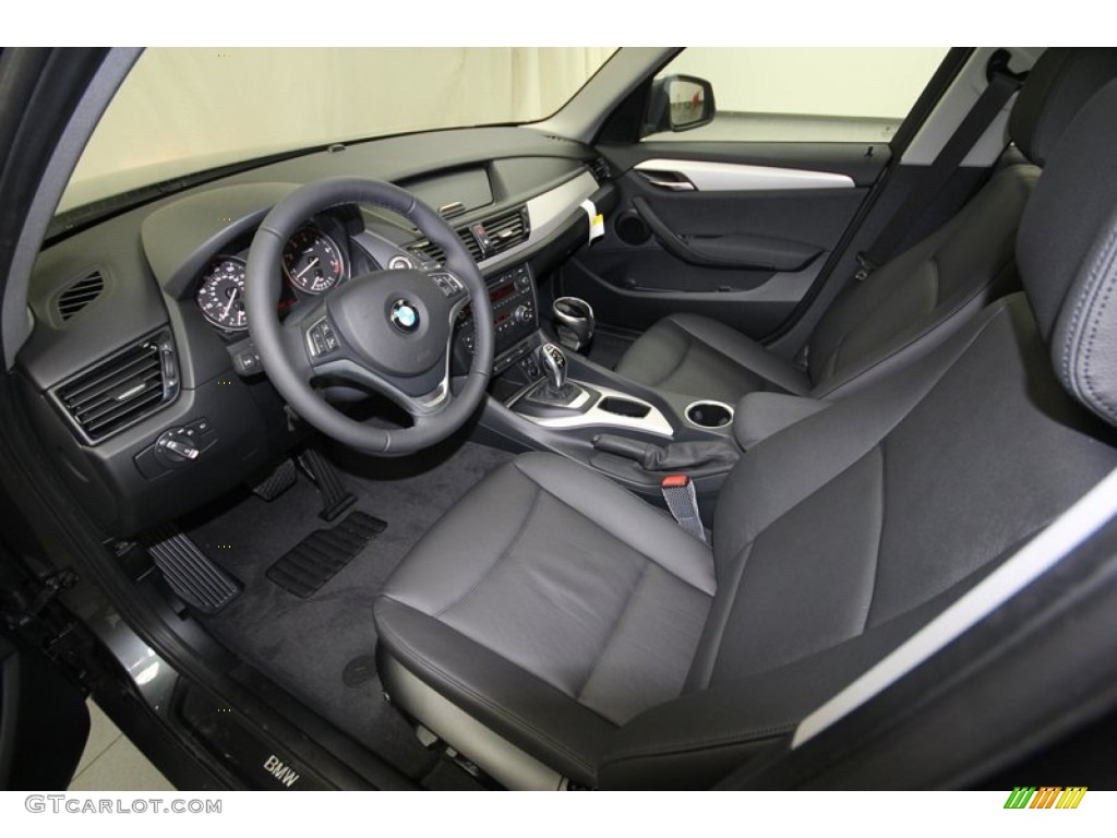 Black Interior 2014 BMW X1 sDrive28i Photo #80191581