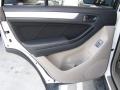 Natural White - 4Runner SR5 Photo No. 37