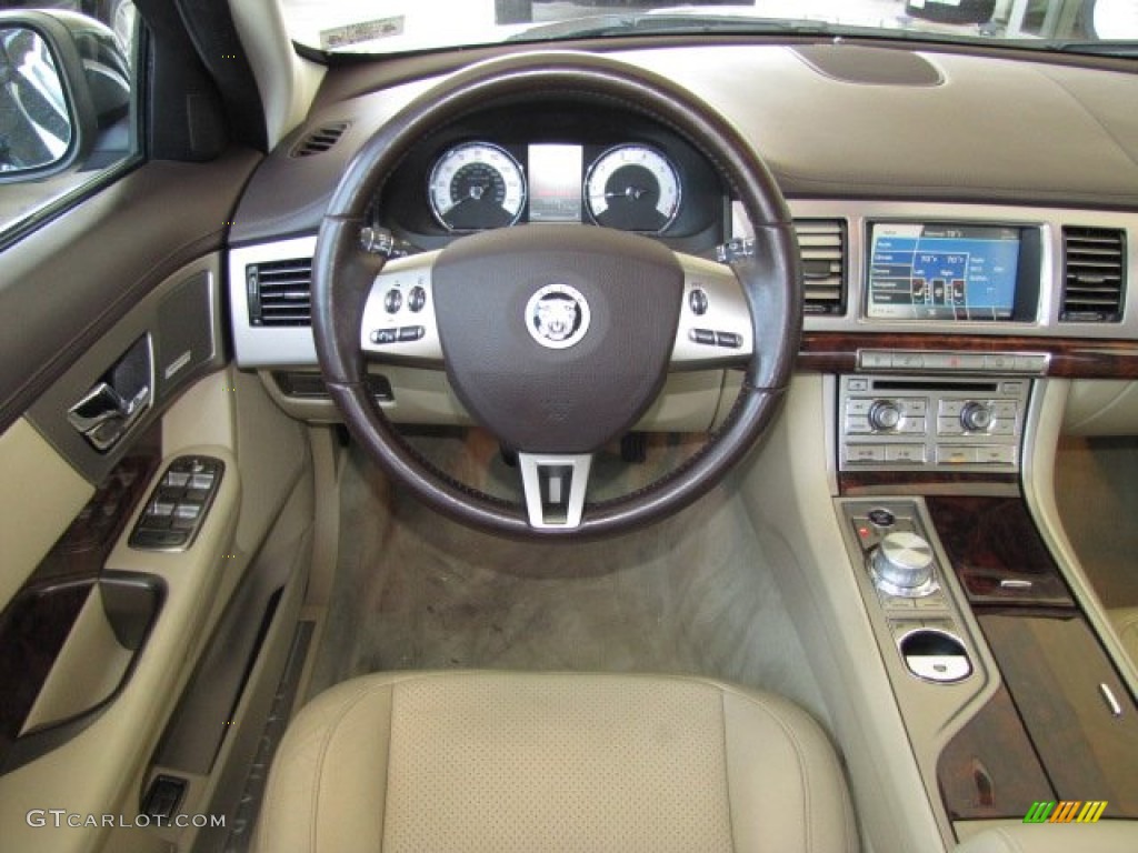 2009 Jaguar XF Supercharged Champagne/Truffle Dashboard Photo #80197302