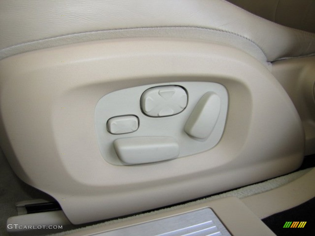 2009 Jaguar XF Supercharged Controls Photo #80197700