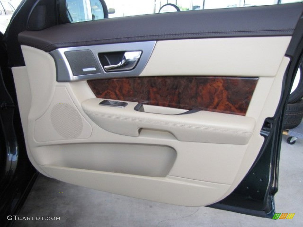 2009 Jaguar XF Supercharged Champagne/Truffle Door Panel Photo #80197831