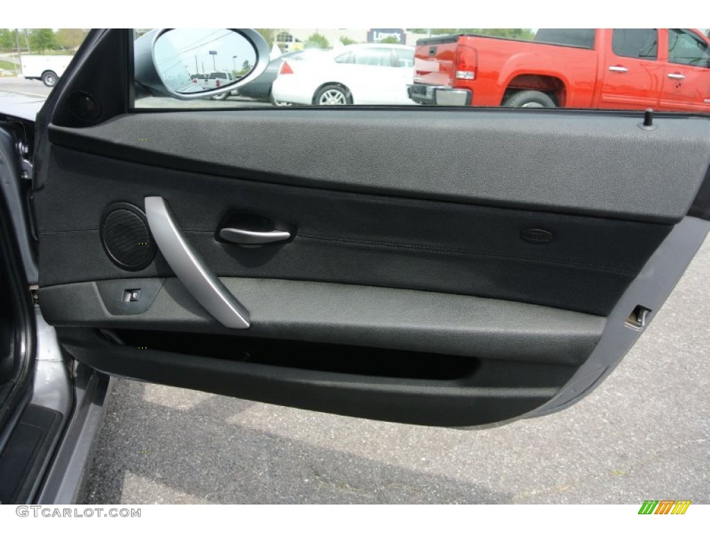 2006 BMW Z4 3.0i Roadster Door Panel Photos