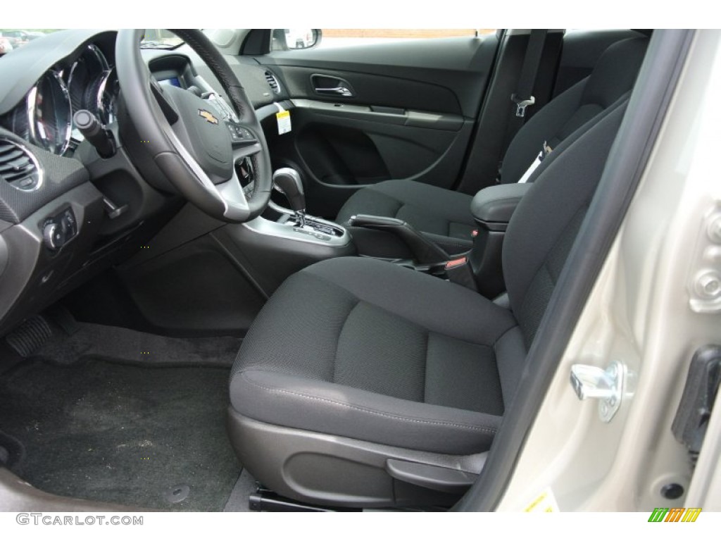 Jet Black Interior 2013 Chevrolet Cruze LT/RS Photo #80200129