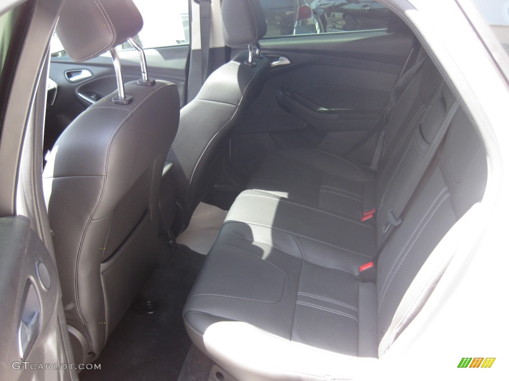 2012 Ford Focus Titanium 5-Door Rear Seat Photo #80200153