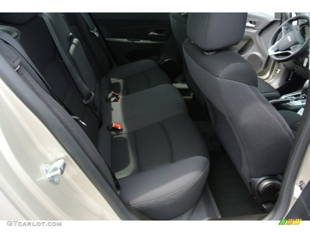 2013 Chevrolet Cruze LT/RS Rear Seat Photo #80200258