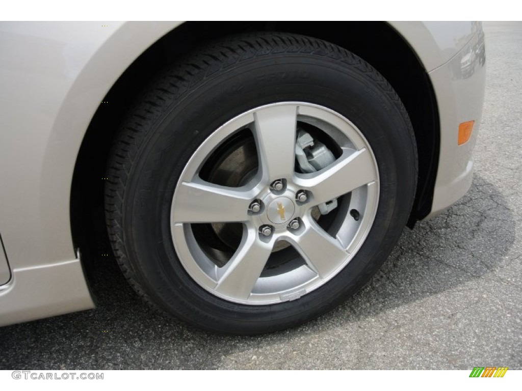 2013 Chevrolet Cruze LT/RS Wheel Photo #80200304