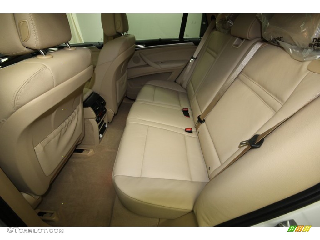 2013 X5 xDrive 35i Premium - Alpine White / Sand Beige photo #12