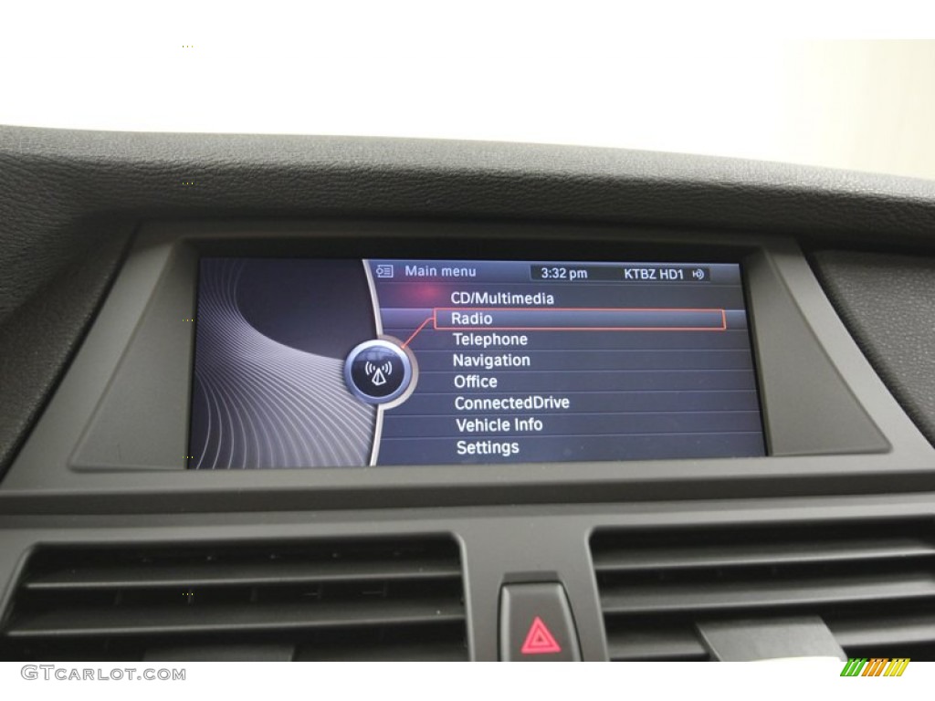 2013 X5 xDrive 35i Premium - Alpine White / Sand Beige photo #18