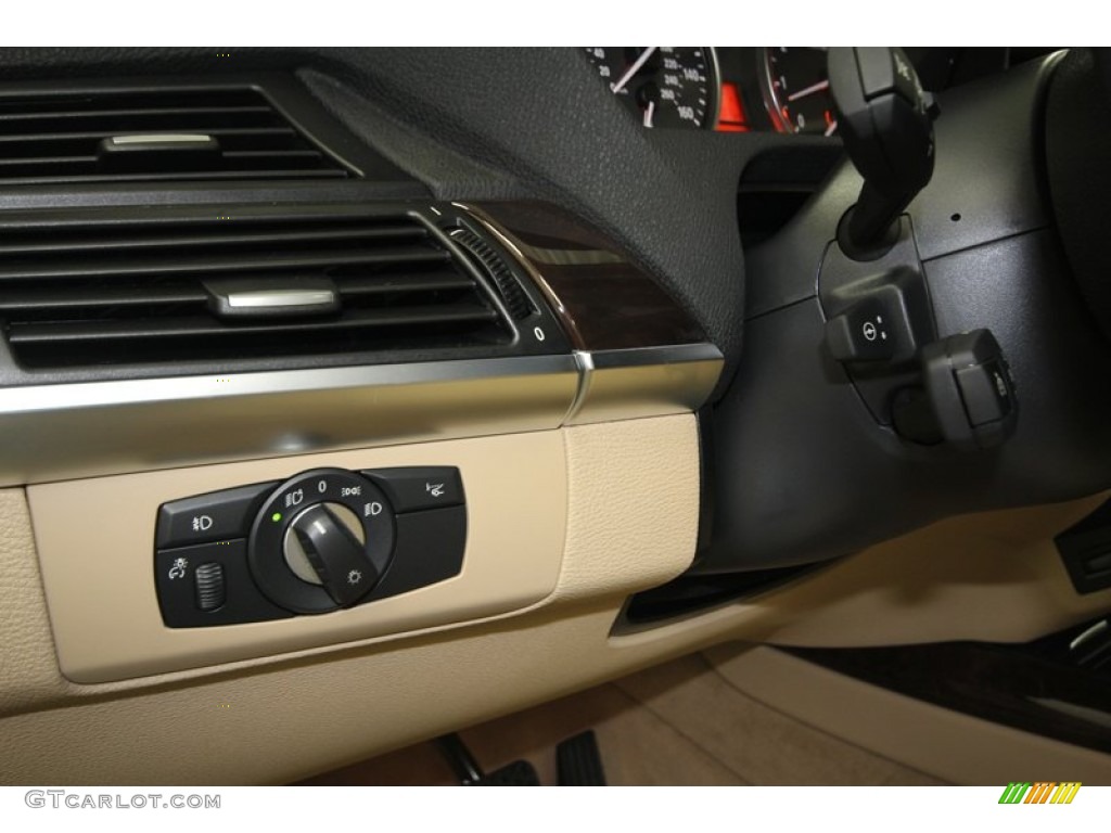 2013 X5 xDrive 35i Premium - Alpine White / Sand Beige photo #27