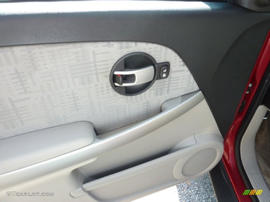 2005 Equinox LS - Salsa Red Metallic / Light Cashmere photo #12