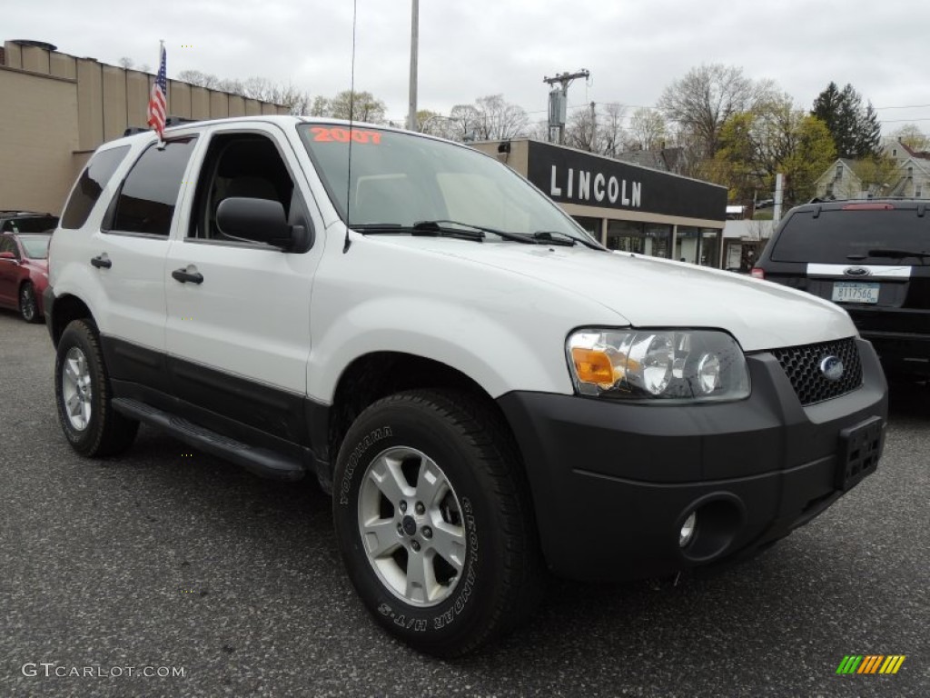 Oxford White 2007 Ford Escape XLT V6 4WD Exterior Photo #80202343