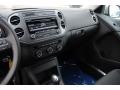 White Gold Metallic - Tiguan S Photo No. 13