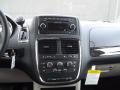 Stone White - Grand Caravan SE Photo No. 15