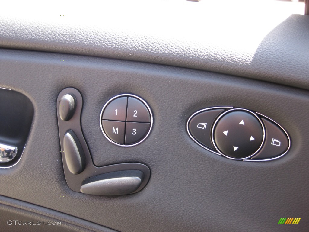 2007 Mercedes-Benz CLS 550 Controls Photo #80203484