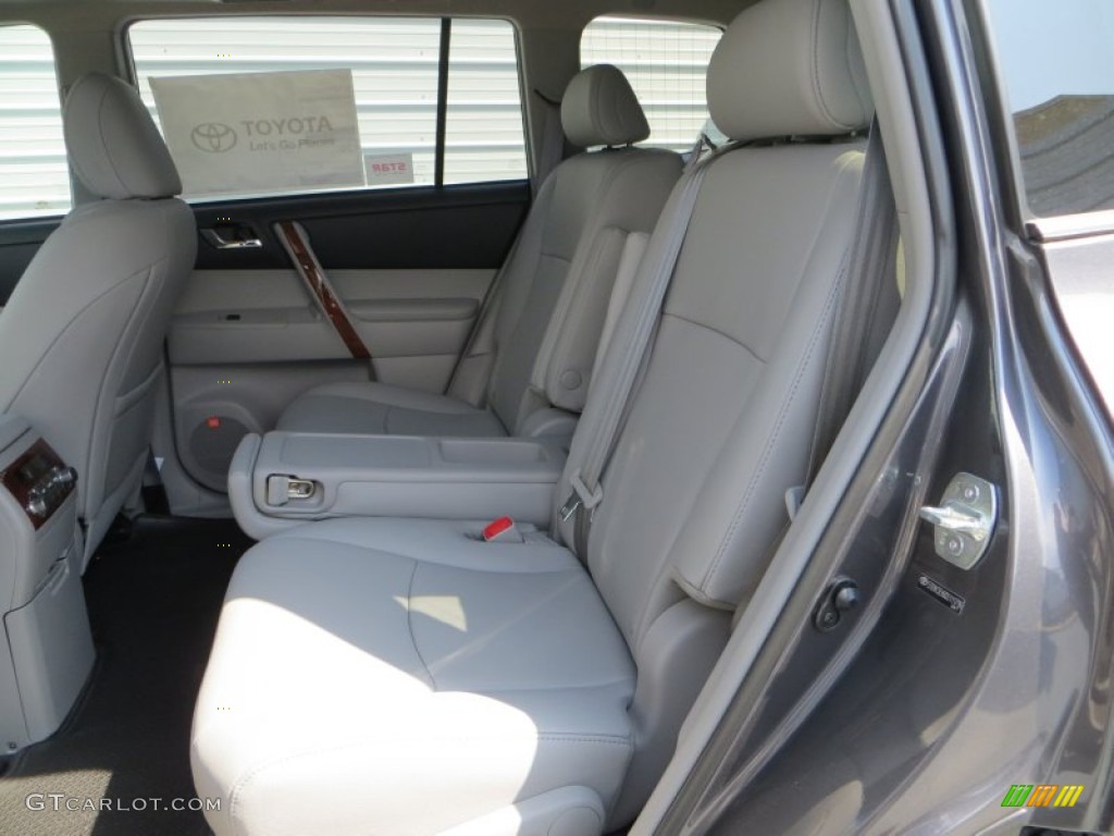 2013 Highlander Limited - Magnetic Gray Metallic / Ash photo #18