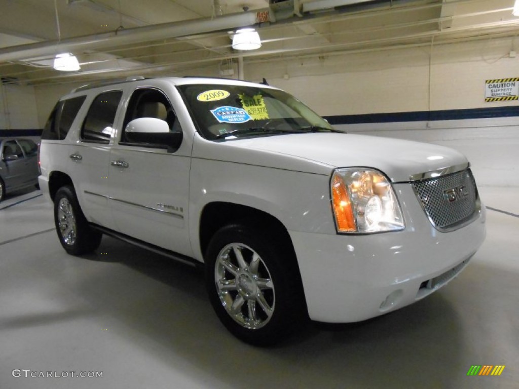 2009 Yukon Denali AWD - Summit White / Cocoa/Light Cashmere photo #3