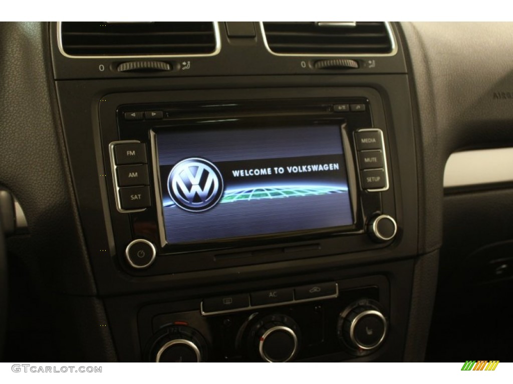 2010 Volkswagen Golf 4 Door TDI Controls Photo #80209186
