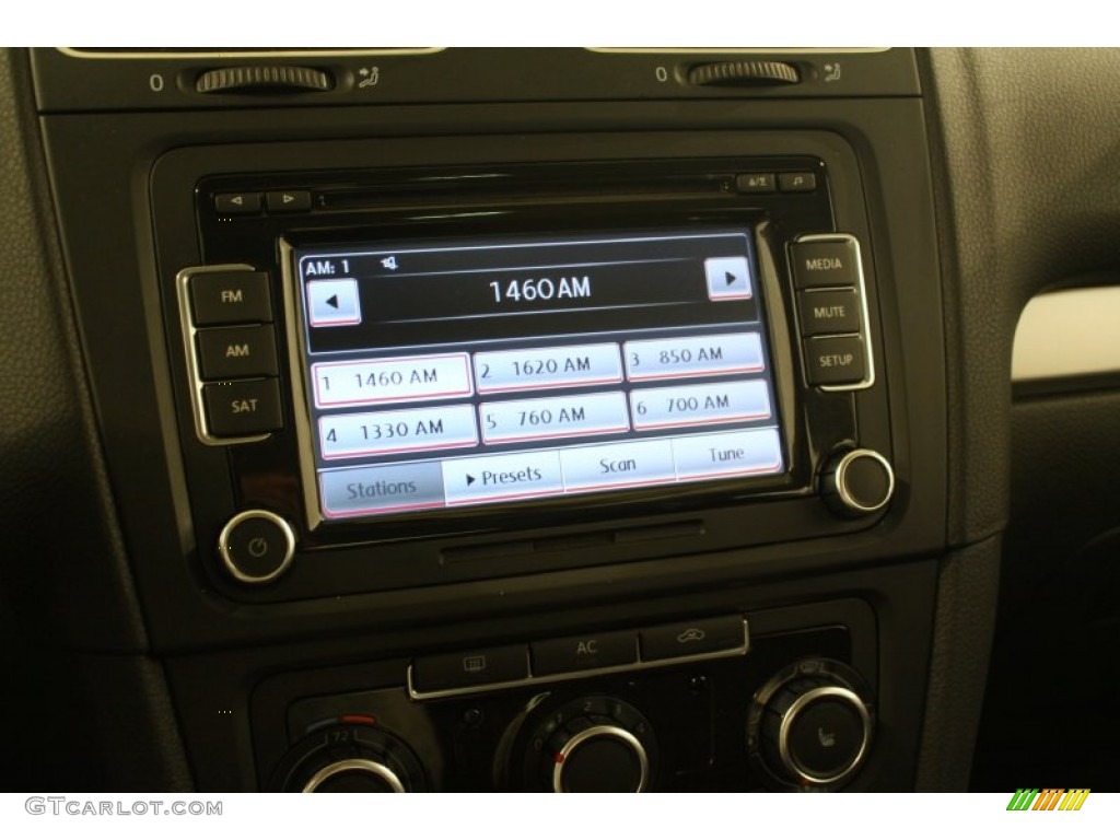 2010 Volkswagen Golf 4 Door TDI Audio System Photos