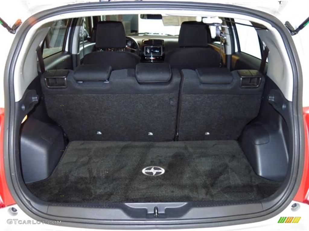 2009 Scion xD Standard xD Model Trunk Photo #80209336