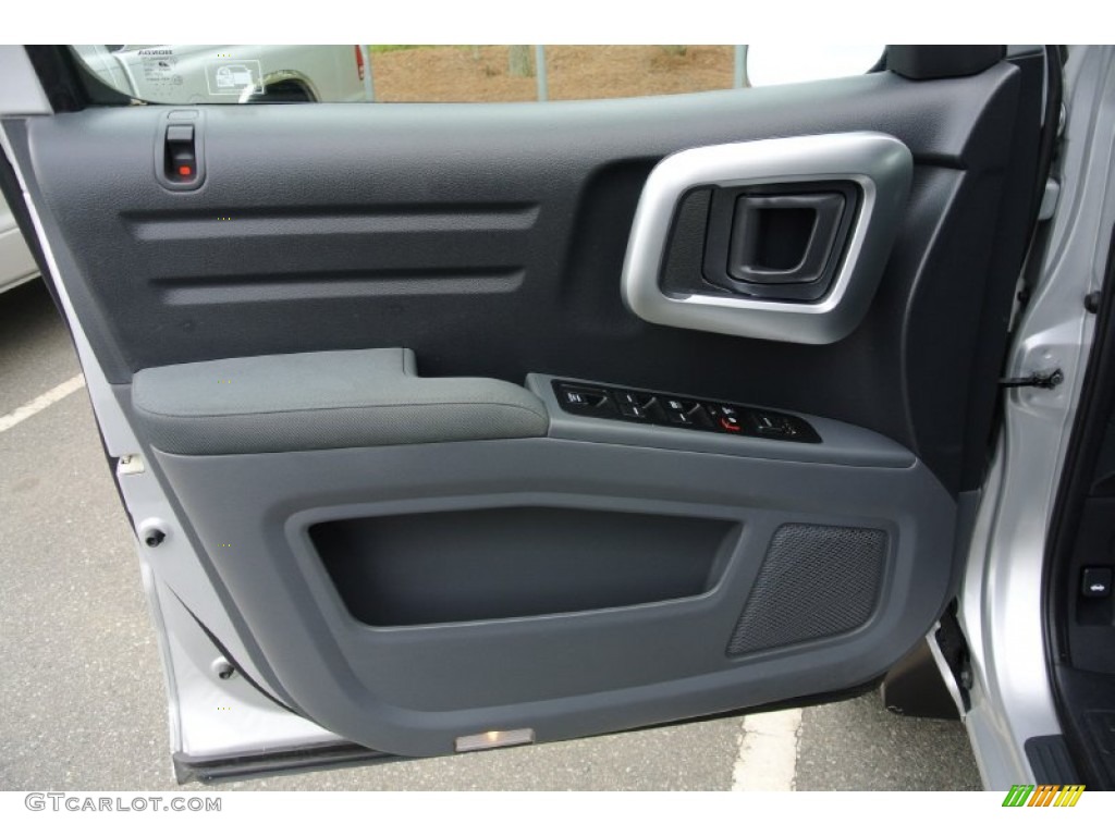 2008 Honda Ridgeline RT Gray Door Panel Photo #80210329