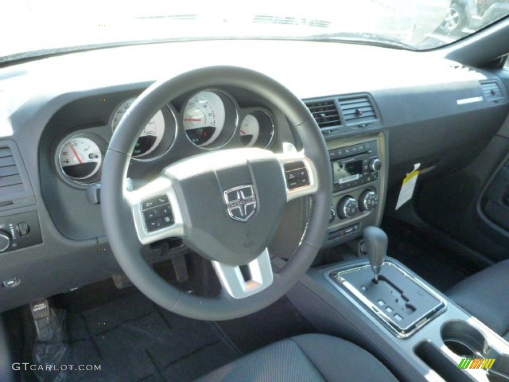 2013 Challenger R/T - Jazz Blue Pearl / Dark Slate Gray photo #12