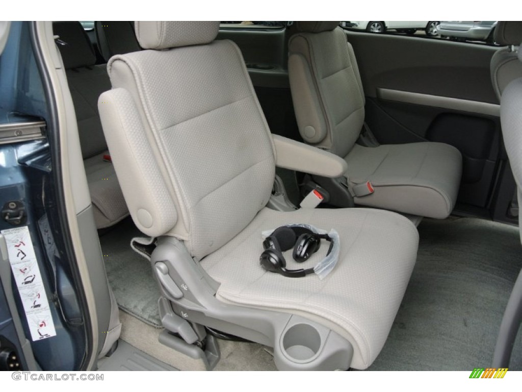2009 Quest 3.5 S - Majestic Blue / Gray photo #20