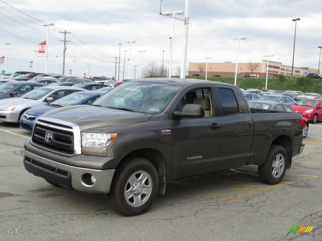 2011 Tundra SR5 Double Cab 4x4 - Pyrite Mica / Sand Beige photo #5