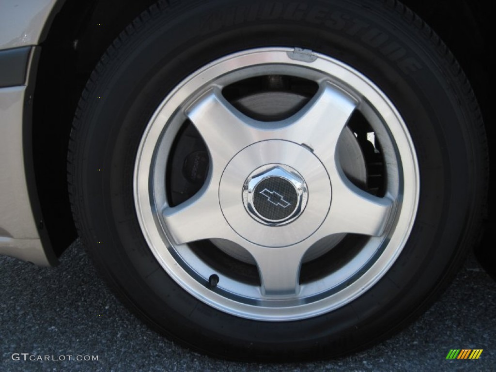 2002 Impala LS - Sandrift Metallic / Neutral photo #8
