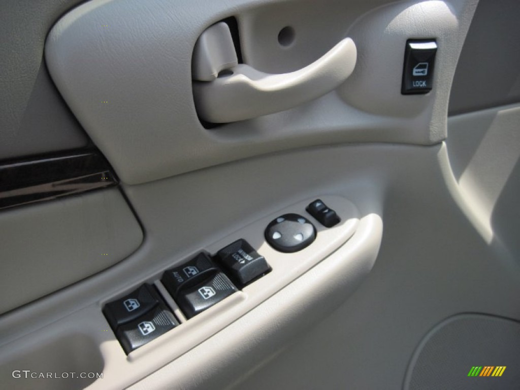 2002 Impala LS - Sandrift Metallic / Neutral photo #17