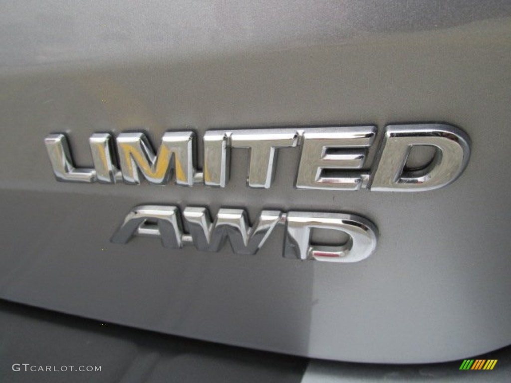 2011 Sienna Limited AWD - Silver Sky Metallic / Light Gray photo #8