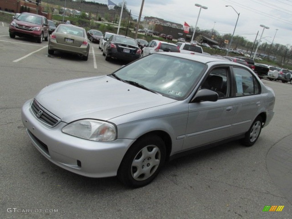 1999 Civic VP Sedan - Vogue Silver Metallic / Gray photo #4