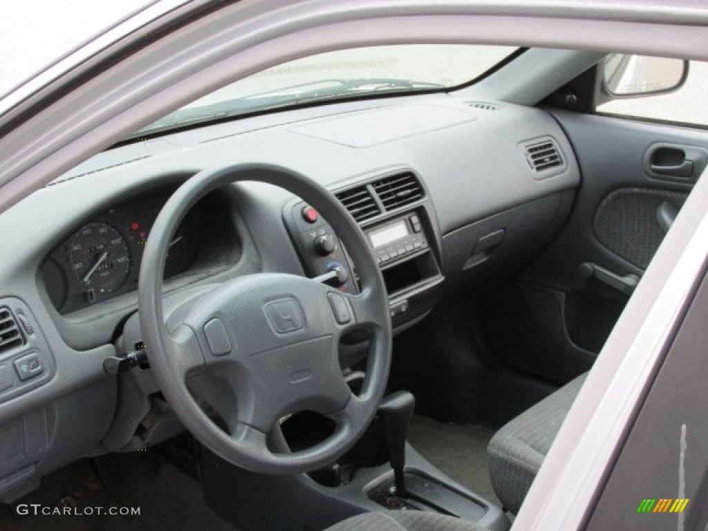 1999 Civic VP Sedan - Vogue Silver Metallic / Gray photo #10