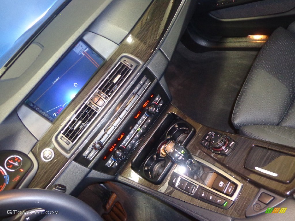 2012 5 Series 550i xDrive Sedan - Dark Graphite Metallic II / Black photo #29
