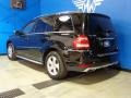 Black - GL 450 4Matic Photo No. 4