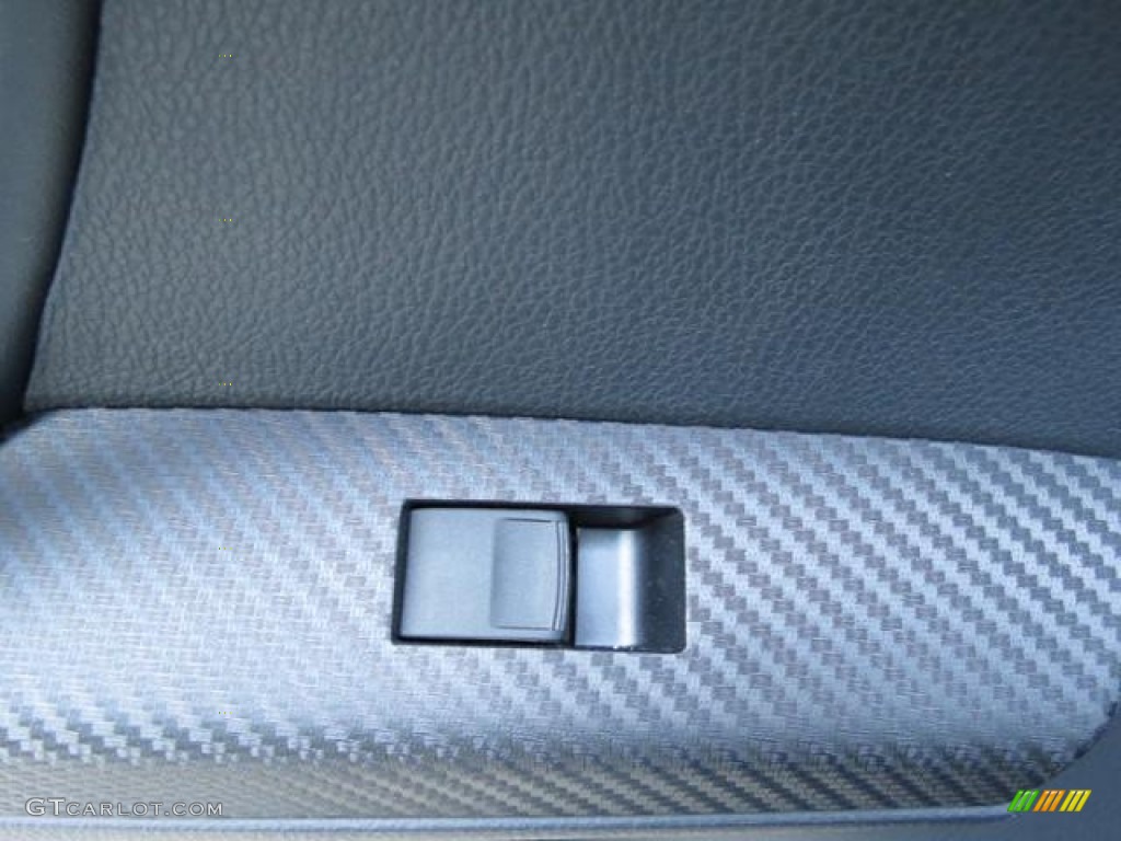 2013 RAV4 Limited - Black / Black photo #7