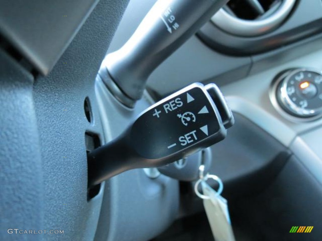 2013 Scion xB Standard xB Model Controls Photo #80221159