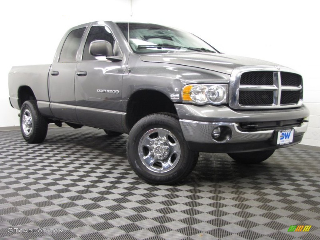 2004 Ram 2500 SLT Quad Cab 4x4 - Graphite Metallic / Dark Slate Gray photo #1