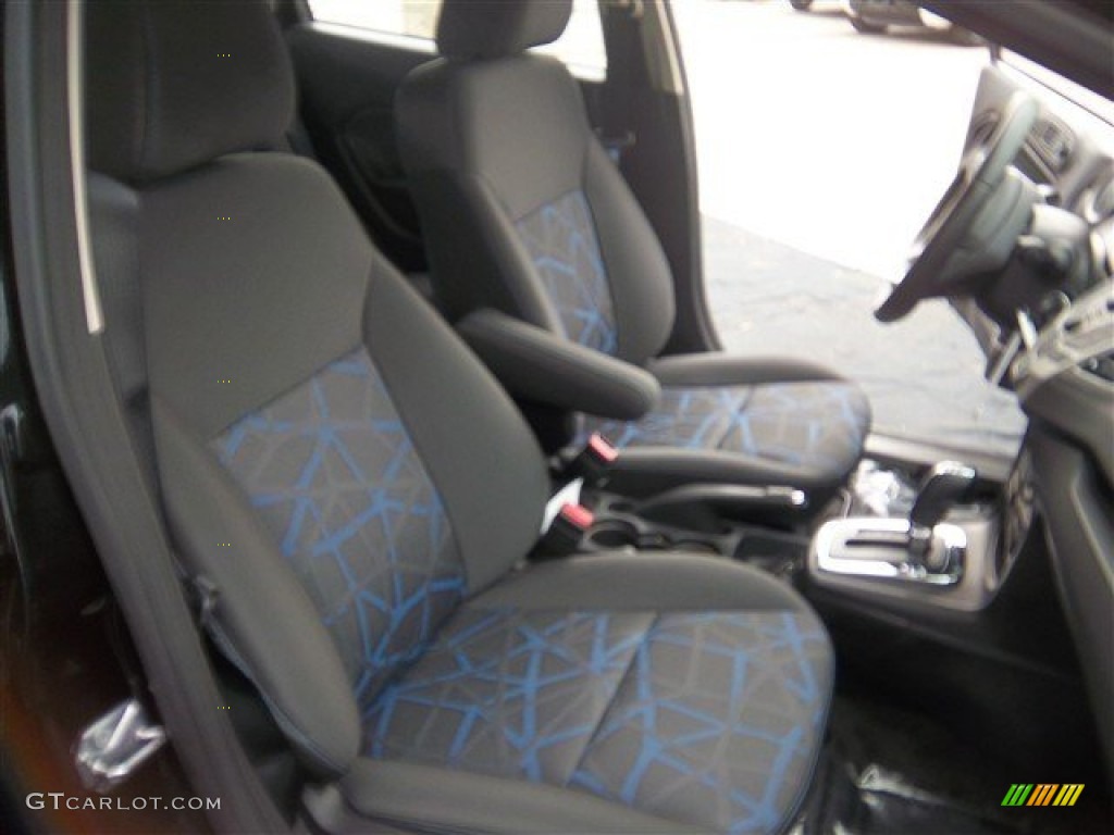 2013 Fiesta SE Hatchback - Tuxedo Black / Charcoal Black/Blue Accent photo #19