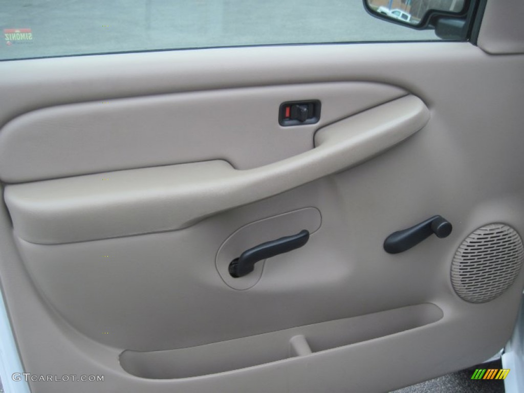 2007 Chevrolet Silverado 2500HD LT Regular Cab Tan Door Panel Photo #80226446