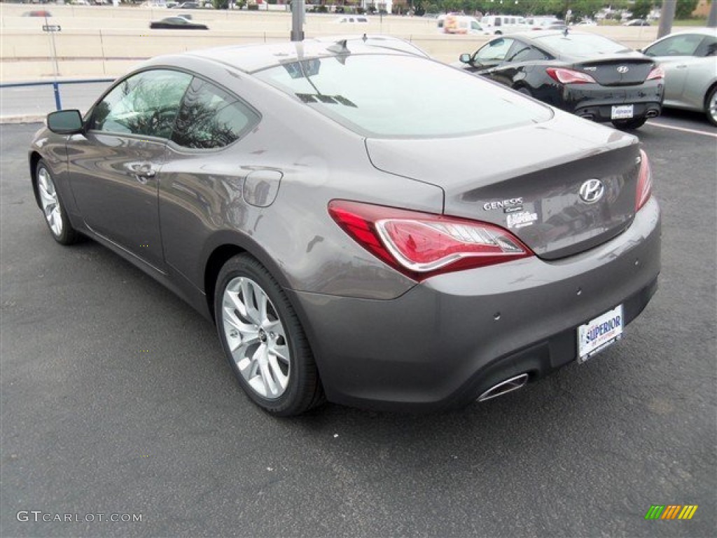 2013 Genesis Coupe 3.8 Grand Touring - Gran Premio Gray / Black Leather photo #7